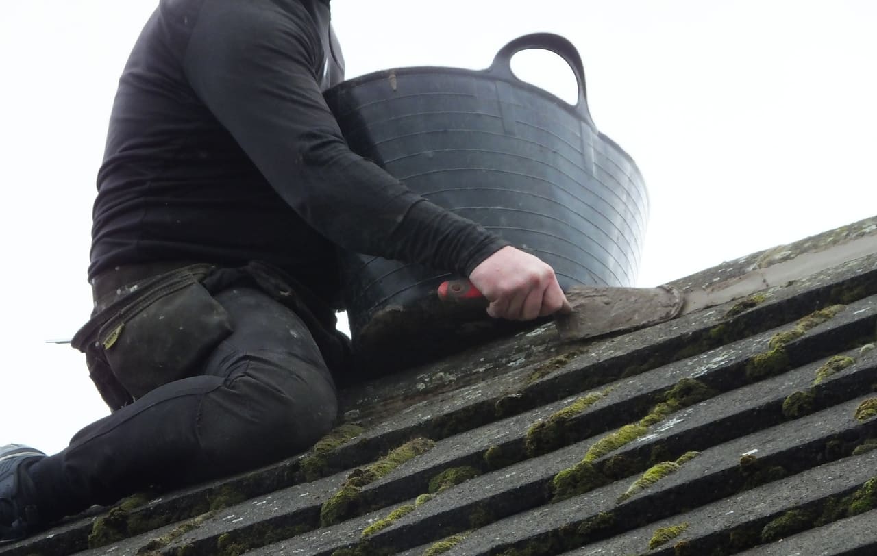 Damp being treated on an interior wall in Berkshire