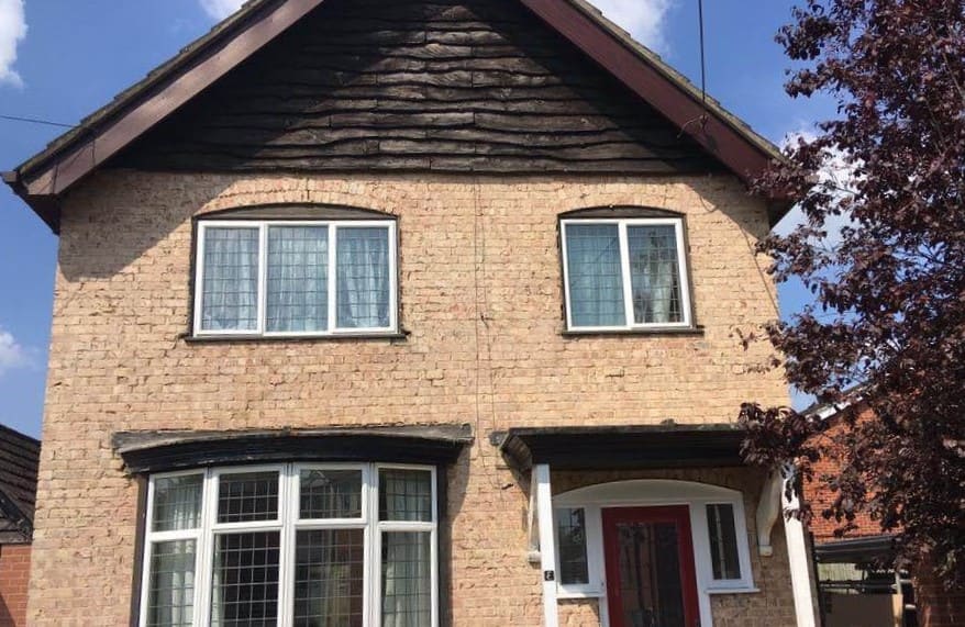Freshly rendered and painted house exterior in Berkshire